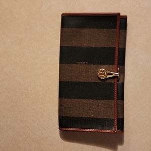 Vintage Fendi Pequin Wallet